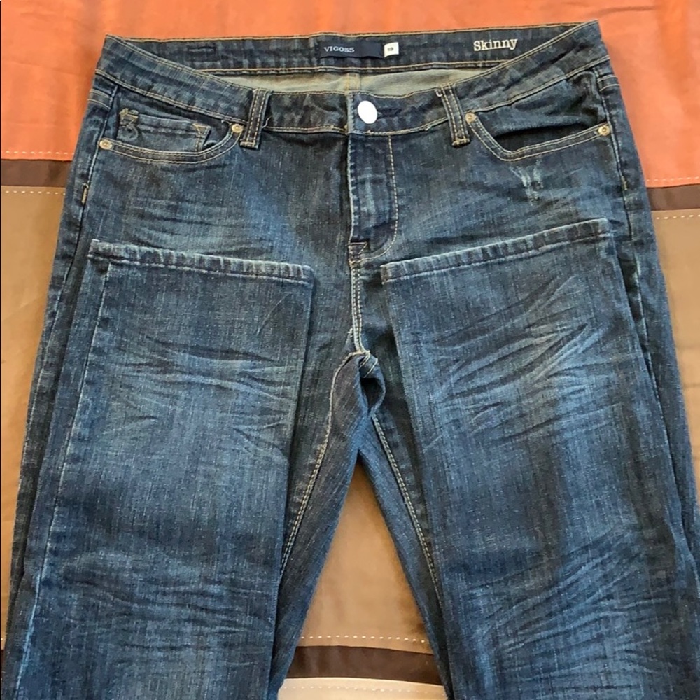 Juniors size 13 Vigoss skinny jeans.